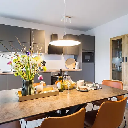 Apartment Pl Peter's 4 *